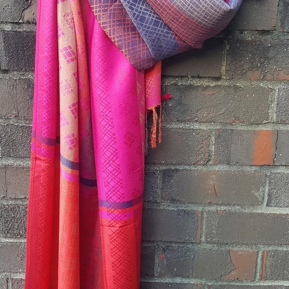 Pink Red Modern Pashmina Scarf Plaid Shawl Wraps - Picture 9 of 10